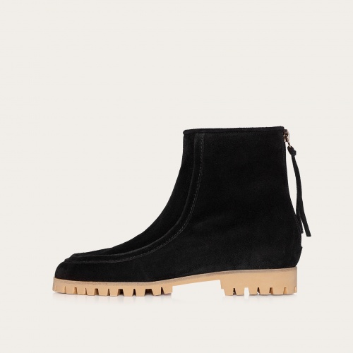 Moten boots, black velvet